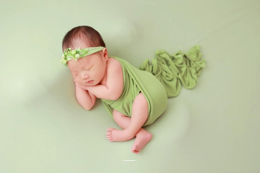 范县宝宝边吃边拉正常吗 范县宝宝边吃边拉正常吗